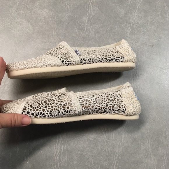 Toms Natural/Ecru Crochet Flats 8.5 - Picture 9 of 9